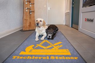 Hazel & Hannes