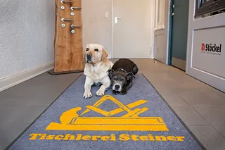 Hazel & Hannes